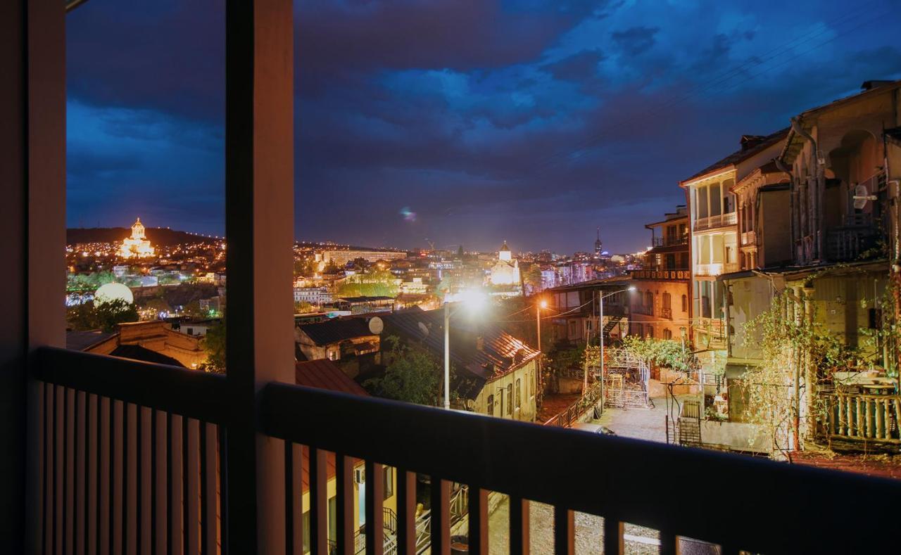 Tbilisee Hotel Tbilisi Exterior photo
