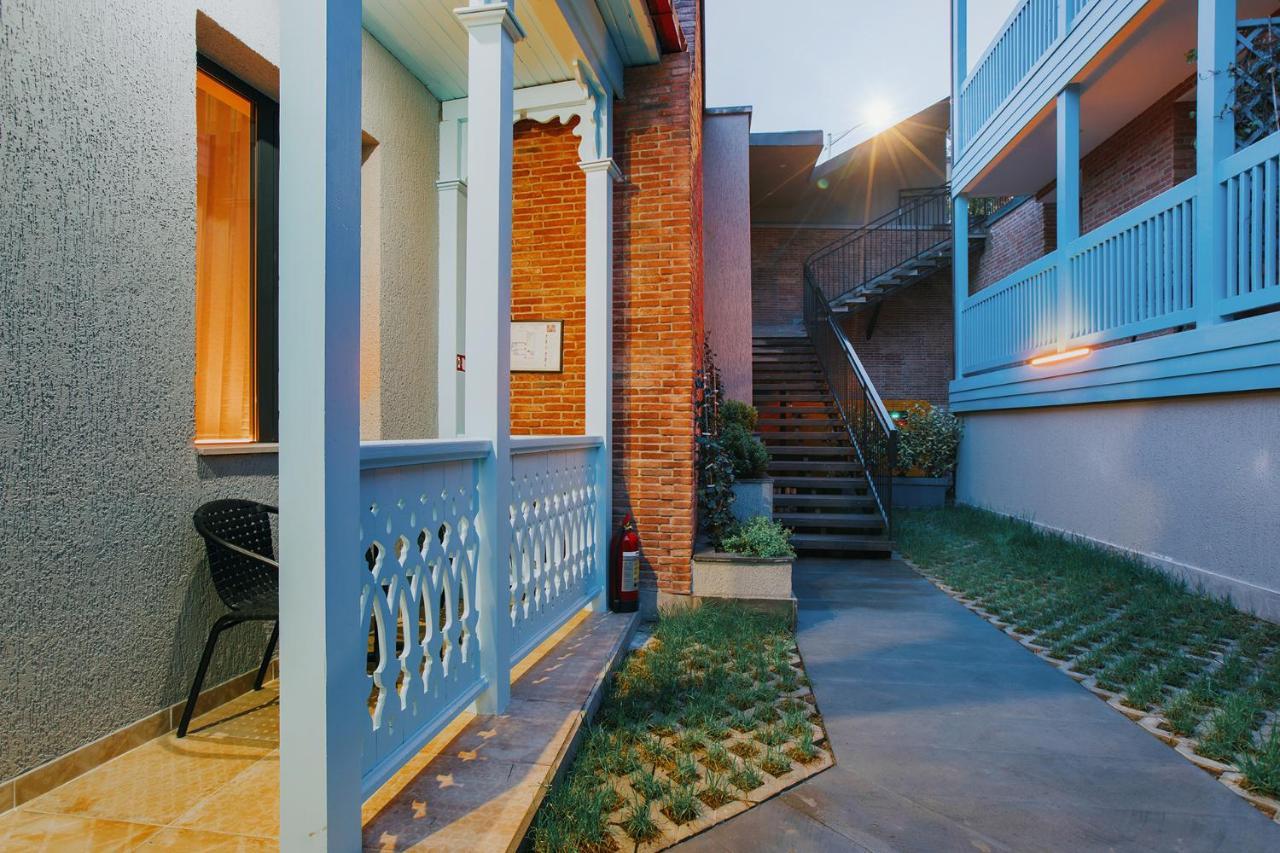 Tbilisee Hotel Tbilisi Exterior photo